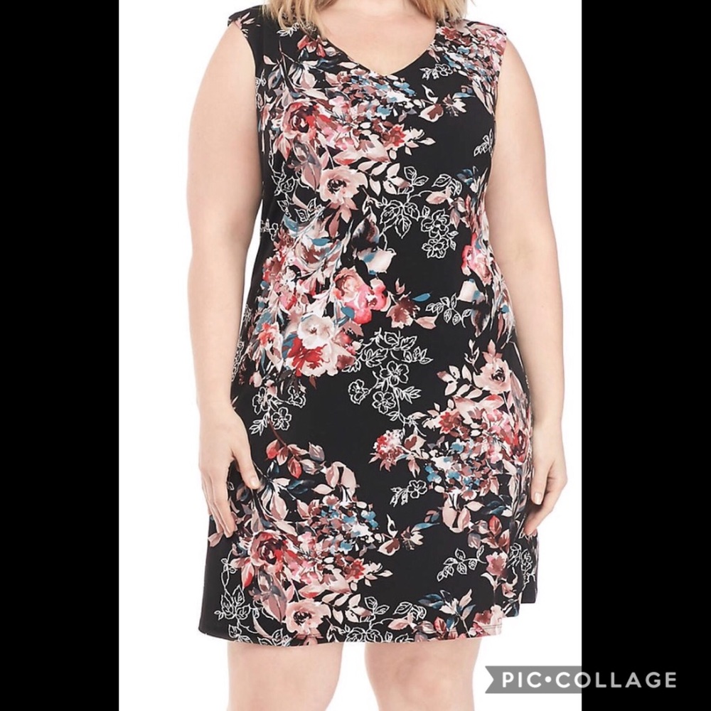 Connected Apparel Dress. Size 20W
